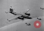 Standbild B-26 Bomber angreifen Deutsche Ziele Zweiten Weltkrieg Frankreich, 1944, aus Sekunde 7 historischem Filmmaterial Videoclip 65675038180