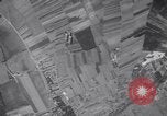 Standbild B-26 Bomber angreifen Deutsche Ziele Zweiten Weltkrieg Frankreich, 1944, aus Sekunde 38 historischem Filmmaterial Videoclip 65675038180