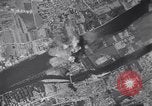 Standbild B-26 Bomber angreifen Deutsche Ziele Zweiten Weltkrieg Frankreich, 1944, aus Sekunde 52 historischem Filmmaterial Videoclip 65675038180