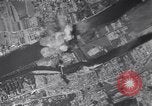 Standbild B-26 Bomber angreifen Deutsche Ziele Zweiten Weltkrieg Frankreich, 1944, aus Sekunde 57 historischem Filmmaterial Videoclip 65675038180