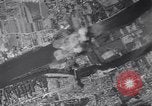 Standbild B-26 Bomber angreifen Deutsche Ziele Zweiten Weltkrieg Frankreich, 1944, aus Sekunde 61 historischem Filmmaterial Videoclip 65675038180