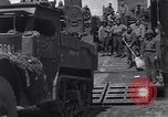 Standbild US-Militär Fahrzeuge geladen auf Invasion Schiffe Portland Head England, 1944, aus Sekunde 29 historischem Filmmaterial Videoclip 65675038189