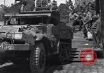 Standbild US-Militär Fahrzeuge geladen auf Invasion Schiffe Portland Head England, 1944, aus Sekunde 35 historischem Filmmaterial Videoclip 65675038189