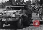Standbild US-Militär Fahrzeuge geladen auf Invasion Schiffe Portland Head England, 1944, aus Sekunde 38 historischem Filmmaterial Videoclip 65675038189