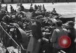 Standbild US-Militär Fahrzeuge geladen auf Invasion Schiffe Portland Head England, 1944, aus Sekunde 57 historischem Filmmaterial Videoclip 65675038189