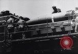 Standbild 12 inch gun Frankreich, 1944, aus Sekunde 43 historischem Filmmaterial Videoclip 65675038200