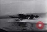 Standbild Arado Ar 196 Wasserflugzeuge und Junker JU 88 Bomber angreifenden Samos Griechenland, 1941, aus Sekunde 15 historischem Filmmaterial Videoclip 65675038201