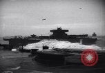 Standbild USA Schiff Normandie Frankreich, 1944, aus Sekunde 5 historischem Filmmaterial Videoclip 65675038203
