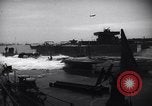 Standbild USA Schiff Normandie Frankreich, 1944, aus Sekunde 19 historischem Filmmaterial Videoclip 65675038203