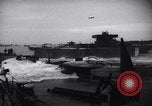 Standbild USA Schiff Normandie Frankreich, 1944, aus Sekunde 21 historischem Filmmaterial Videoclip 65675038203