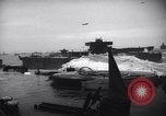 Standbild USA Schiff Normandie Frankreich, 1944, aus Sekunde 28 historischem Filmmaterial Videoclip 65675038203