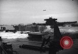 Standbild USA Schiff Normandie Frankreich, 1944, aus Sekunde 33 historischem Filmmaterial Videoclip 65675038203