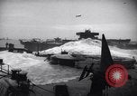 Standbild USA Schiff Normandie Frankreich, 1944, aus Sekunde 40 historischem Filmmaterial Videoclip 65675038203