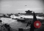 Standbild USA Schiff Normandie Frankreich, 1944, aus Sekunde 41 historischem Filmmaterial Videoclip 65675038203