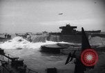 Standbild USA Schiff Normandie Frankreich, 1944, aus Sekunde 43 historischem Filmmaterial Videoclip 65675038203