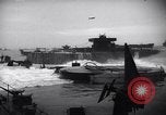 Standbild USA Schiff Normandie Frankreich, 1944, aus Sekunde 46 historischem Filmmaterial Videoclip 65675038203