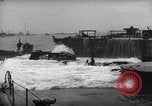 Standbild USA Schiff Normandie Frankreich, 1944, aus Sekunde 61 historischem Filmmaterial Videoclip 65675038203