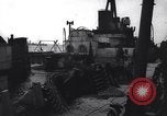 Standbild amerikanisches Schiff Normandie Frankreich, 1944, aus Sekunde 3 historischem Filmmaterial Videoclip 65675038205