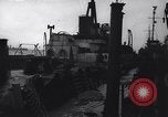 Standbild amerikanisches Schiff Normandie Frankreich, 1944, aus Sekunde 8 historischem Filmmaterial Videoclip 65675038205