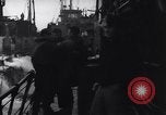 Standbild amerikanisches Schiff Normandie Frankreich, 1944, aus Sekunde 32 historischem Filmmaterial Videoclip 65675038205