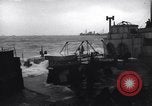 Standbild amerikanisches Schiff Normandie Frankreich, 1944, aus Sekunde 52 historischem Filmmaterial Videoclip 65675038205