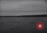 Image barrage de montgolfieres Normandie France, 1944, de la seconde 16 séquences d'archives historiques vidéo 65675038206
