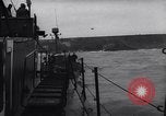 Image barrage de montgolfieres Normandie France, 1944, de la seconde 30 séquences d'archives historiques vidéo 65675038206
