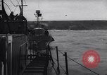 Image barrage de montgolfieres Normandie France, 1944, de la seconde 34 séquences d'archives historiques vidéo 65675038206