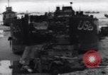 Immagine di American Landing Craft Normandia Francia, 1944, secondo 5 filmato di repertorio 65675038218