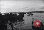 Immagine di American Landing Craft Normandia Francia, 1944, secondo 57 filmato di repertorio 65675038218