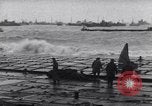 Standbild amerikanische Soldaten Normandie Frankreich, 1944, aus Sekunde 16 historischem Filmmaterial Videoclip 65675038233