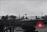 Standbild amerikanische Soldaten Normandie Frankreich, 1944, aus Sekunde 57 historischem Filmmaterial Videoclip 65675038233