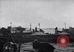 Standbild amerikanische Soldaten Normandie Frankreich, 1944, aus Sekunde 61 historischem Filmmaterial Videoclip 65675038233