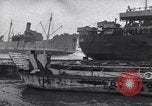 Standbild amerikanische Schiffe Normandie Frankreich, 1944, aus Sekunde 13 historischem Filmmaterial Videoclip 65675038234
