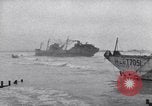 Standbild amerikanische Schiffe Normandie Frankreich, 1944, aus Sekunde 51 historischem Filmmaterial Videoclip 65675038234
