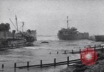 Standbild amerikanische Schiffe Normandie Frankreich, 1944, aus Sekunde 54 historischem Filmmaterial Videoclip 65675038234
