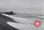 Standbild alliierte Soldat Normandie Frankreich, 1944, aus Sekunde 26 historischem Filmmaterial Videoclip 65675038235