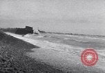 Standbild alliierte Soldat Normandie Frankreich, 1944, aus Sekunde 28 historischem Filmmaterial Videoclip 65675038235