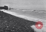 Standbild alliierte Soldat Normandie Frankreich, 1944, aus Sekunde 33 historischem Filmmaterial Videoclip 65675038235
