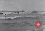 Standbild alliierte Soldat Normandie Frankreich, 1944, aus Sekunde 45 historischem Filmmaterial Videoclip 65675038235