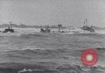 Standbild alliierte Soldat Normandie Frankreich, 1944, aus Sekunde 48 historischem Filmmaterial Videoclip 65675038235