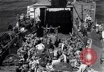 Standbild alliierte Soldat Leyte Philippinen, 1944, aus Sekunde 57 historischem Filmmaterial Videoclip 65675038236