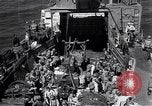 Standbild alliierte Soldat Leyte Philippinen, 1944, aus Sekunde 60 historischem Filmmaterial Videoclip 65675038236