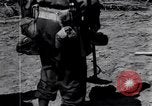 Standbild amerikanischer Soldat Leyte Philippinen, 1944, aus Sekunde 15 historischem Filmmaterial Videoclip 65675038237