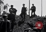 Standbild amerikanischer Soldat Leyte Philippinen, 1944, aus Sekunde 23 historischem Filmmaterial Videoclip 65675038237