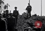 Standbild amerikanischer Soldat Leyte Philippinen, 1944, aus Sekunde 24 historischem Filmmaterial Videoclip 65675038237