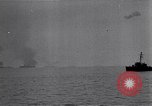 Standbild amerikanische Kriegsschiff Leyte Philippinen, 1944, aus Sekunde 3 historischem Filmmaterial Videoclip 65675038240