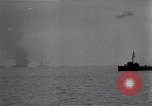 Standbild amerikanische Kriegsschiff Leyte Philippinen, 1944, aus Sekunde 4 historischem Filmmaterial Videoclip 65675038240
