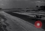 Standbild C-47 Flugzeuge Bougainville Island Papua Neu Guinea, 1944, aus Sekunde 46 historischem Filmmaterial Videoclip 65675038241