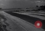 Standbild C-47 Flugzeuge Bougainville Island Papua Neu Guinea, 1944, aus Sekunde 50 historischem Filmmaterial Videoclip 65675038241